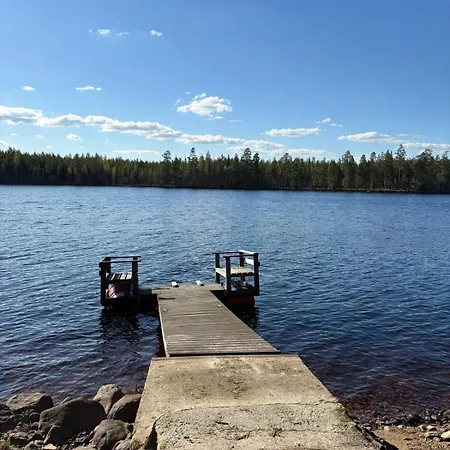 Moekki Jaervenrannalla シャレー Jyrkka