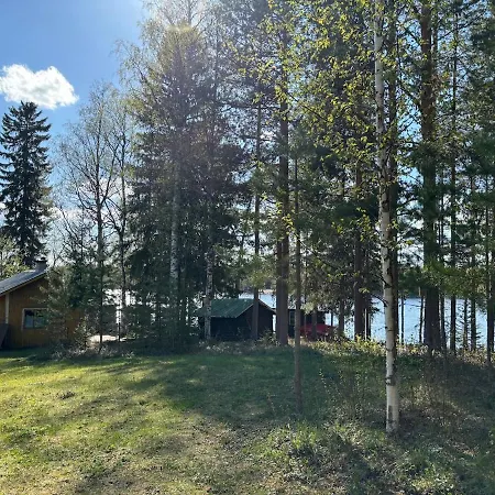 Moekki Jaervenrannalla *