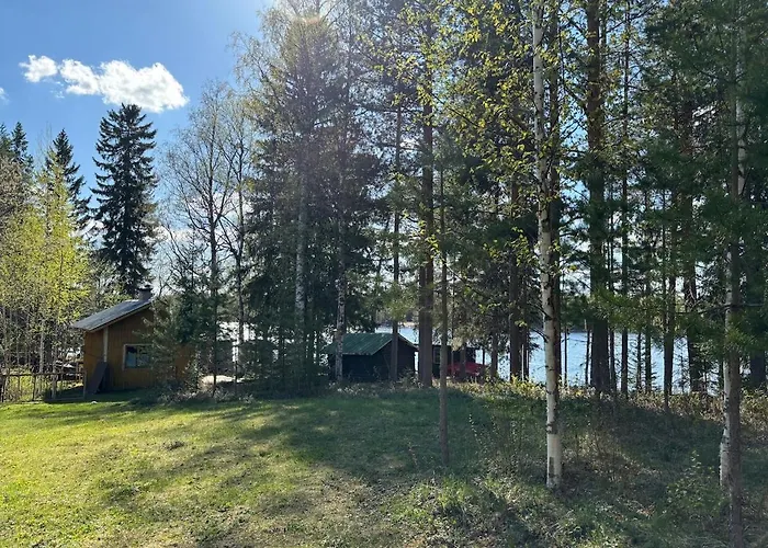 Moekki Jaervenrannalla *